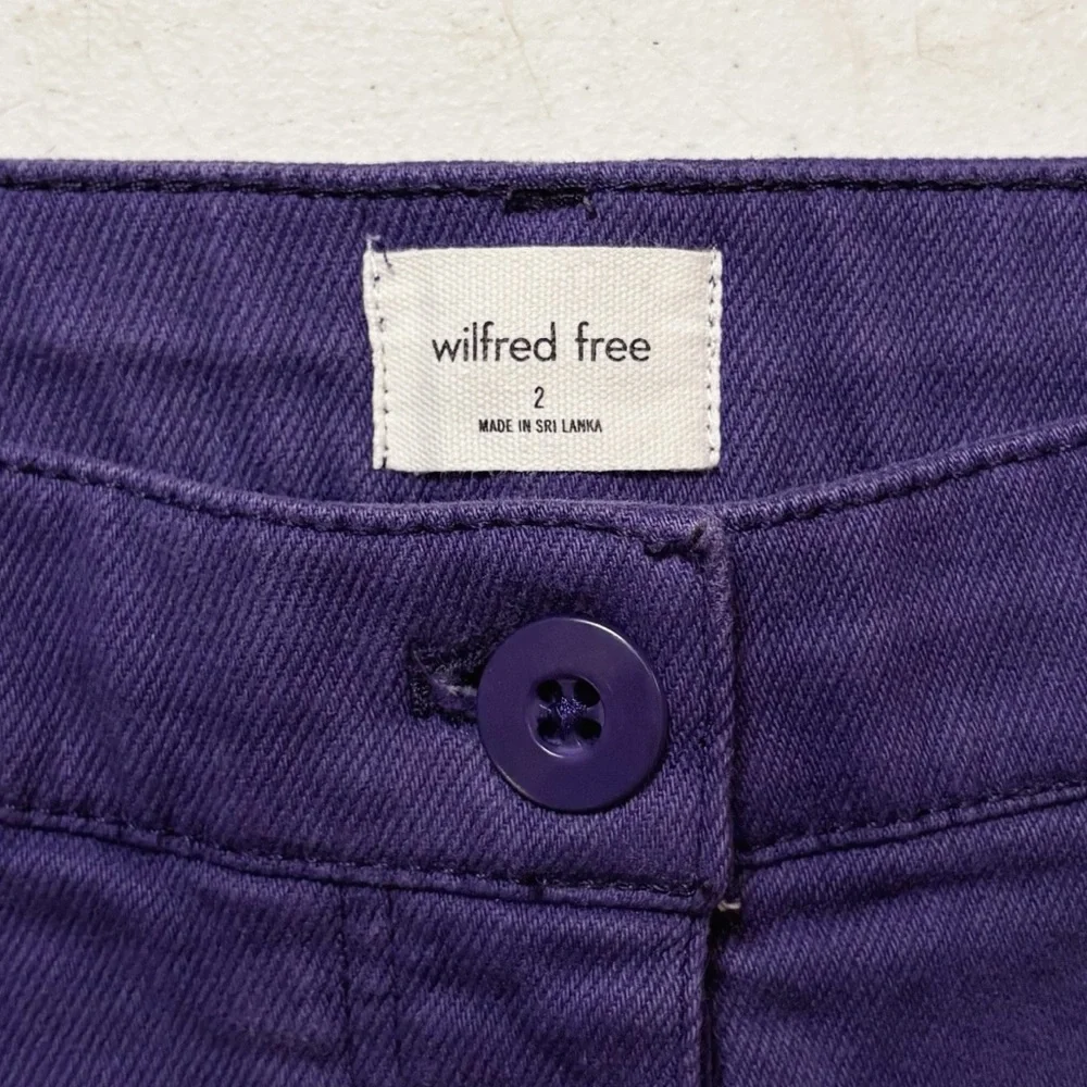 Aritzia Wilfred Free Modern High-Waisted Twill Cargo‎ Pants in Purple